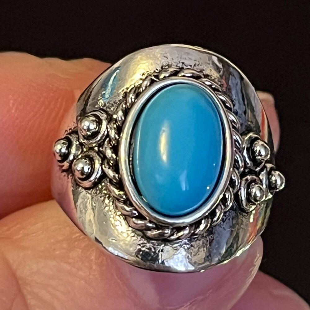 Bali‑Style Simulated Turquoise & Silver‑Tone Statement Ring – Size 8.5